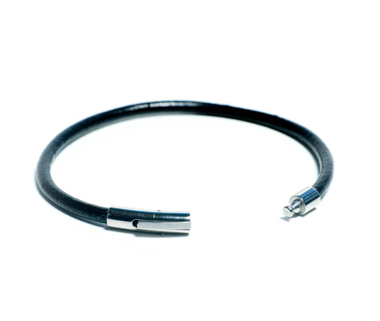 Mens Black Handmade Leather Bracelet Collection Clasp Closure at RM Kandy